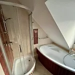 Agapella - Attic 550 M From The Apartamento Sopot