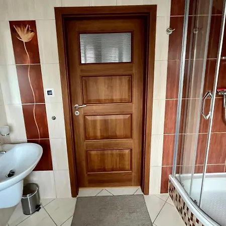 Agapella - Attic 550 M From The Lägenhet Sopot