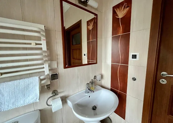 Agapella - Attic 550 M From The *