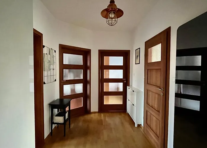 Agapella - Attic 550 M From The * Sopot