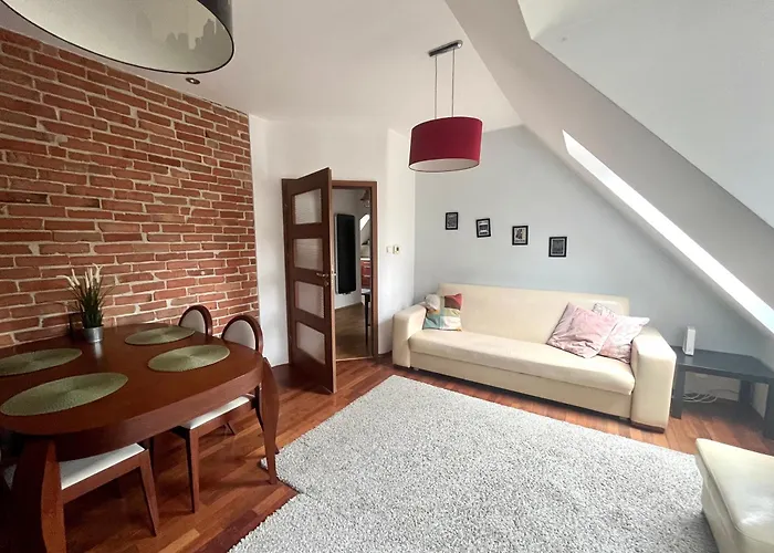 Agapella - Attic 550 M From The *