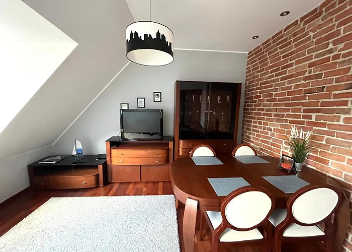 Agapella - Attic 550 M From The *